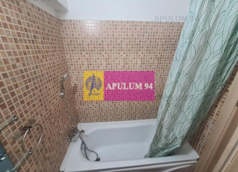 Apartament cu 3 camere de vanzare in Sinaia - Zona Belle View